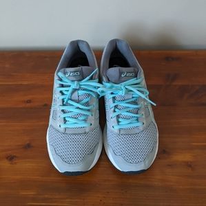 Asics women's running shoes with amplifoam